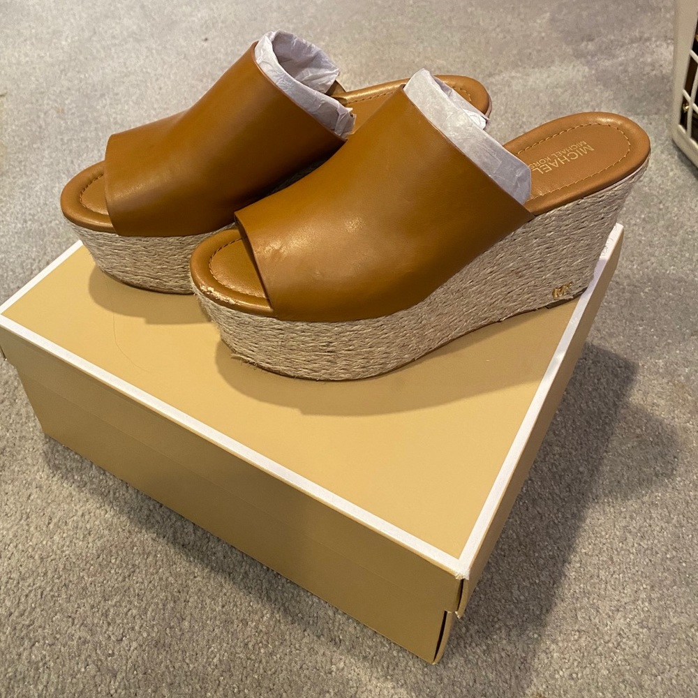 Michael Kors Leather Wedges 7.5